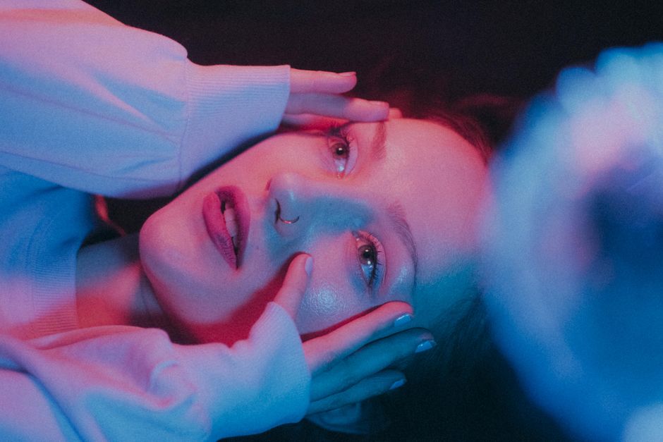 Blue Light vs Red Light Therapy: What Each Does