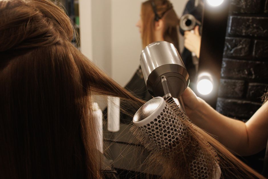Styling hair with an air styling tool